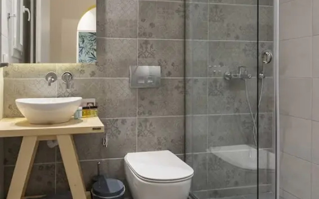 Champions Apt in N. Kosmos neighbourhood