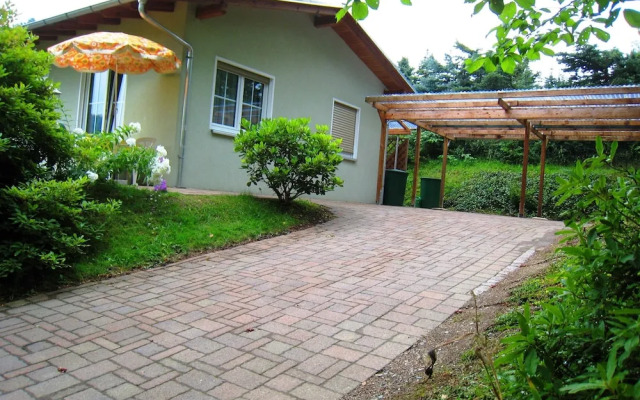 Stylish Apartment in Sohl With Terrace