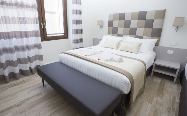 Leonardo Da Vinci Guest House