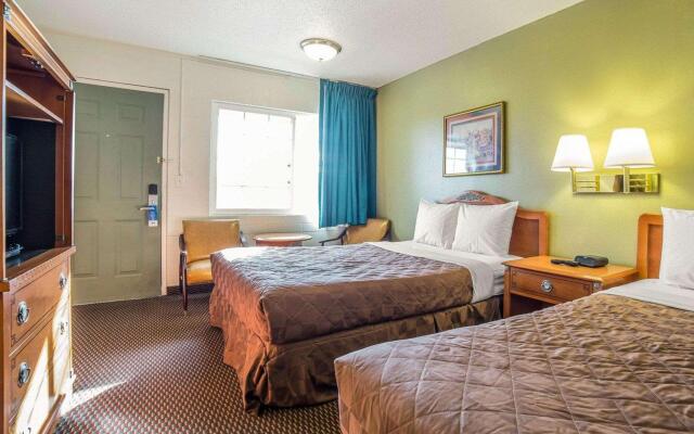 Motel 6 Hermison, OR - Umatila