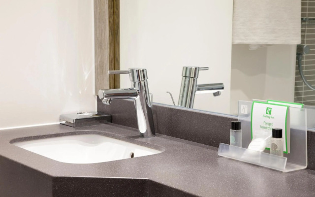 Holiday Inn Express Portsmouth - Gunwharf Quays by IHG