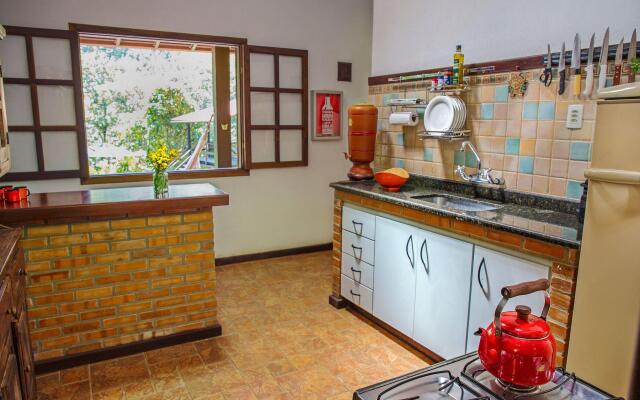 Sitio na Serra dos Orgaos com rio de aguas cristalinas