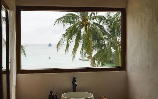 Seaworthy Boracay