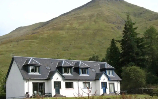 Stob Binnein Cottage