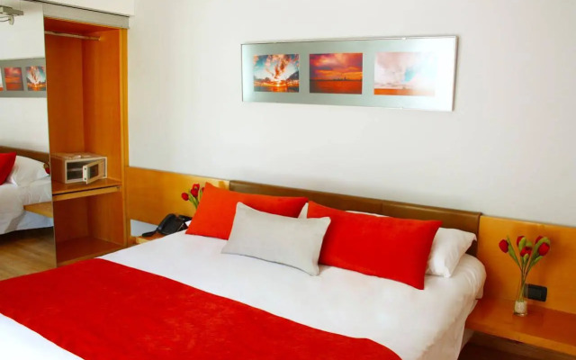 Отель Htl Urbano