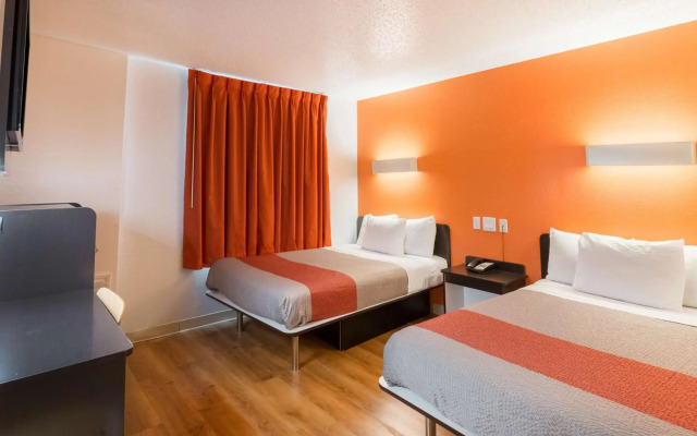 Motel 6 Irving, TX - DFW Airport North