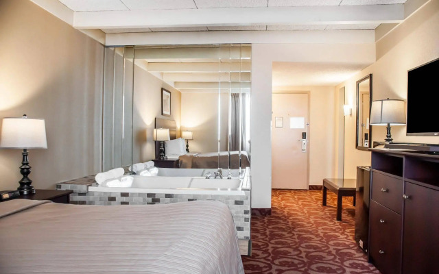 Quality Inn Airport