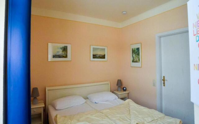 Appartement mit Meerblick, 2 Schlafzimmern und Balkon SV 012