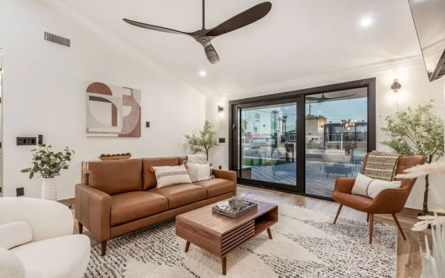 NEW The Kensington Custom Pool Al-fresco Living