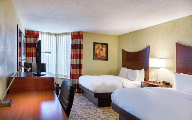 DoubleTree by Hilton Hotel Johnson City