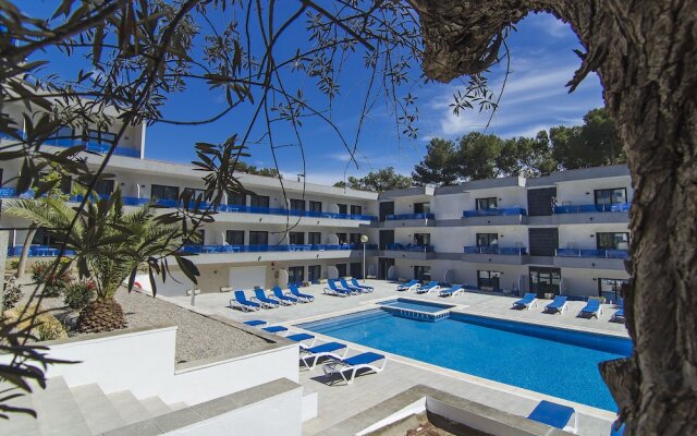 RV Hotels Apartamentos Treumal Park