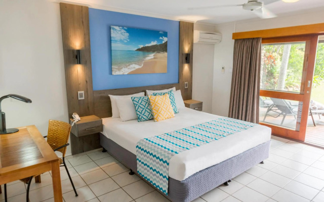Turtle Cove Beach Resort - Adults Only