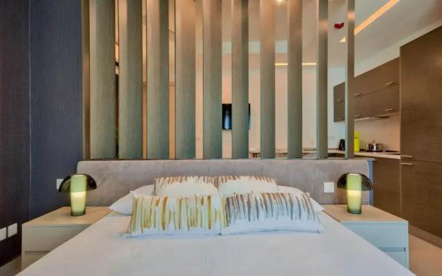 Jules Suites