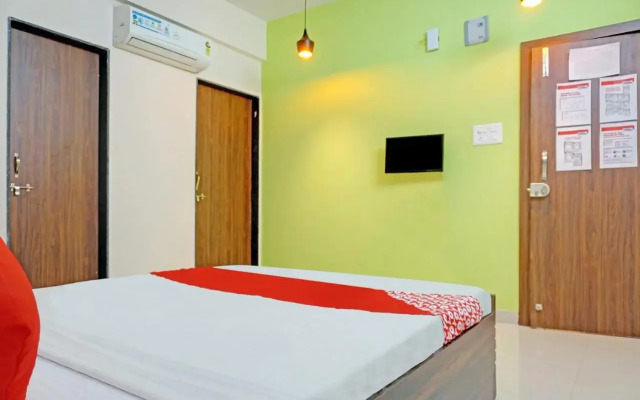 OYO Flagship 81198 Siddhi Home Stay