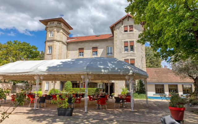 Logis Hôtel la Commanderie de Champarey