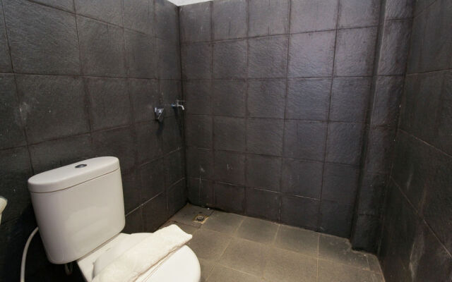 Airy Bandara Tjilik Riwut Seth Adji 31 Palangkaraya