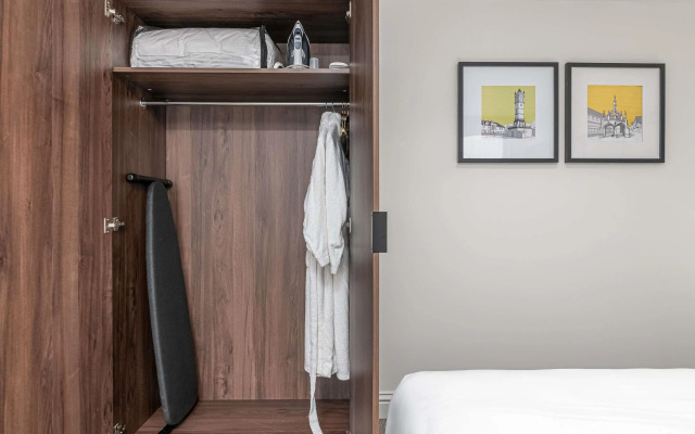 Mercure White Hart Hotel Salisbury and Apartments