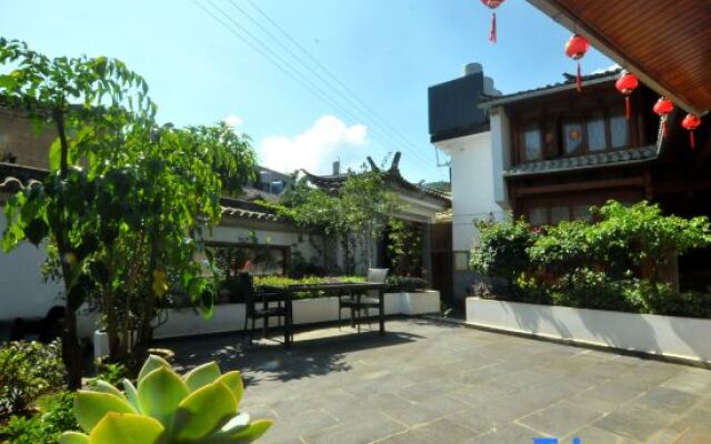 The courtyard of Sage Sage's house in Heshun