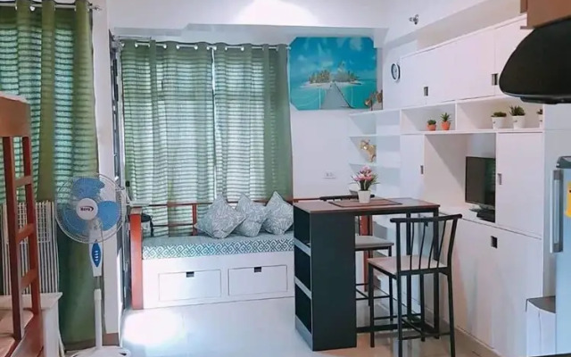 21 Flr Highrise And Seaview Near Ayala