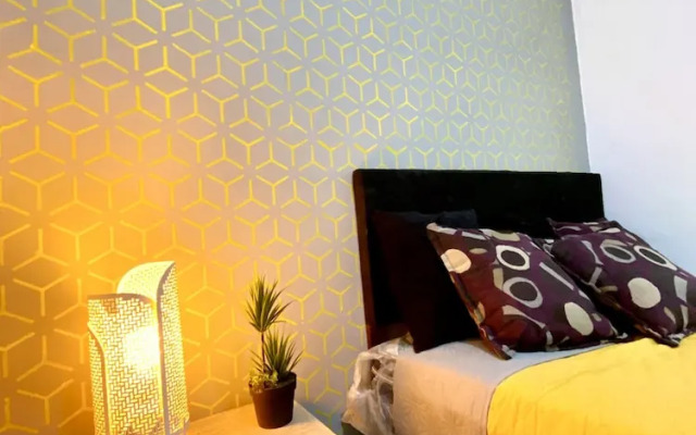 ROOMIES HOSTEL - Santa Maria La Ribera