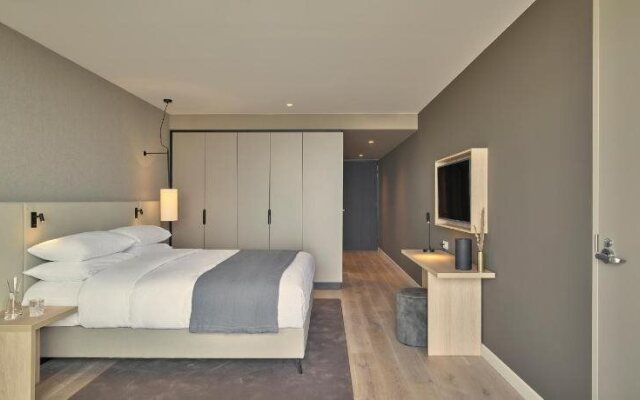 Hotel de Blanke Top