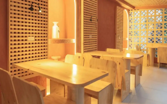 Leviu by Bernalo Hotels