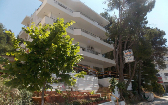 Hotel Sunrays