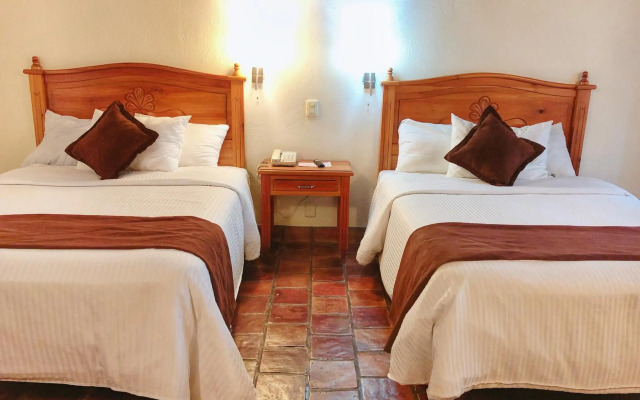 Hotel Plaza Magnolias