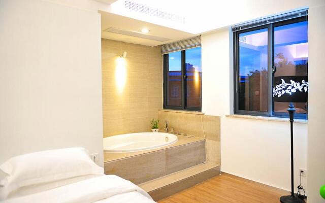 Xiamen Gulangyu Heitan Hotel