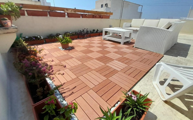 Ramzam - Spacious & Modern 3 bedroom apartment with roof terrace