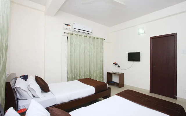 OYO 10130 Felicity INN Nungambakkam