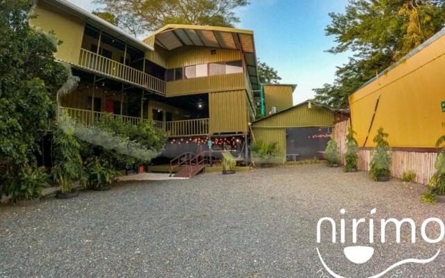 Nirimo Hostel and Studios