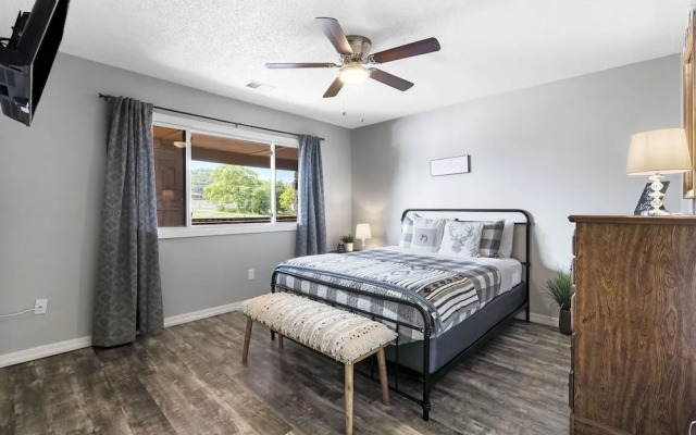 Grand View at the Pointe - Rolling Hills