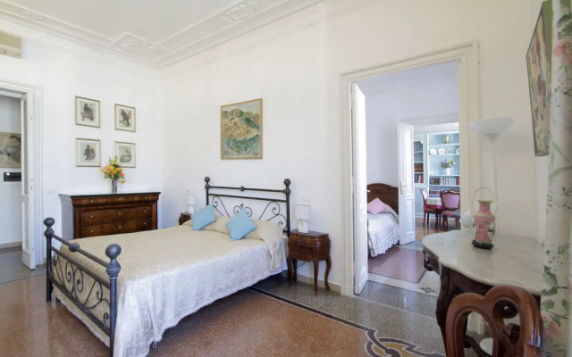 Sleep in Italy - SpanishSteps Apartments
