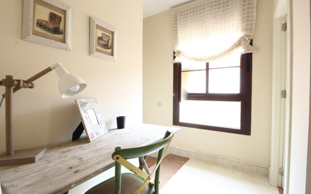 Deluxe apartment plaza de la encarnacion