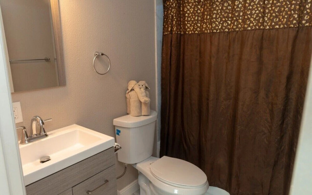 Cozy 1-bedroom in Richmond