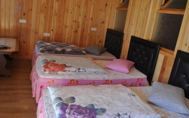 Evim Hotel & Bungalow