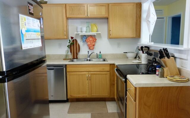 808 11th - Beachside Charmer