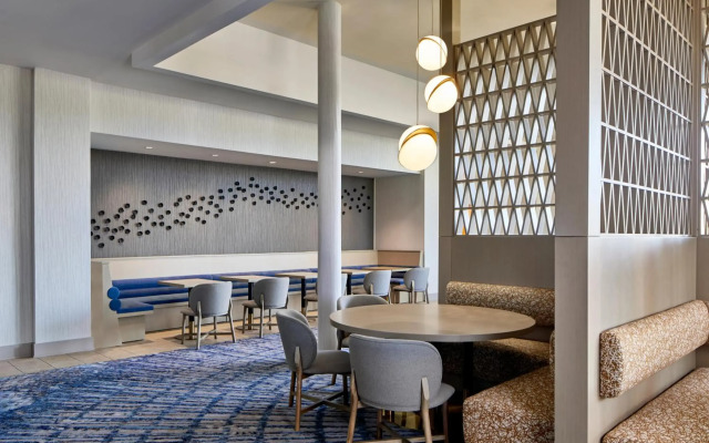 Delta Hotels by Marriott Toledo
