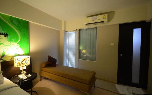 The Heritage Srinakarin Hotel (SHA Extra Plus)