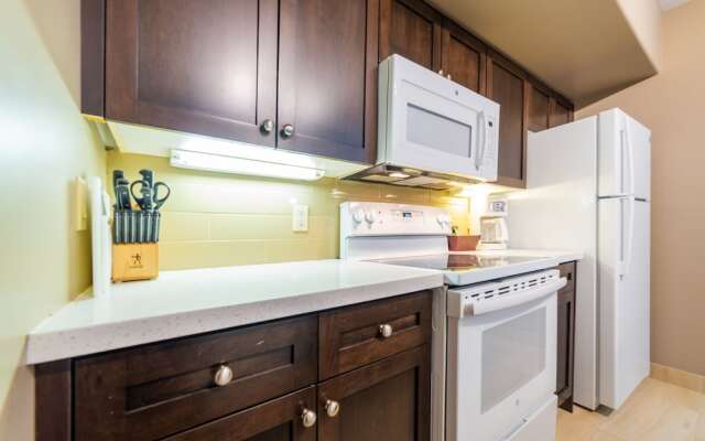 Horseshoe Valley Suites - The Azure