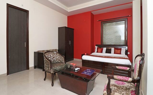 OYO 11925 Krishna 26