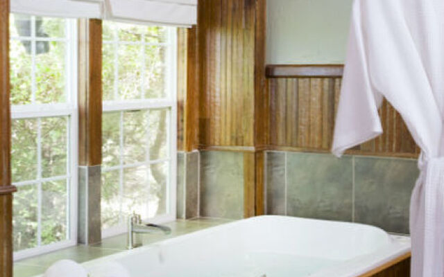 Mt. Gainor Inn