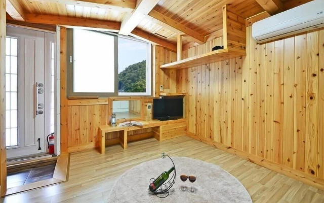 Geoje Santorini Pension