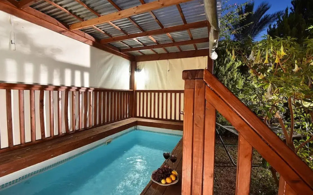 Maya Cabins