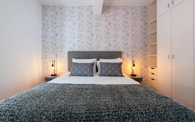 Pereira Place - The Dream