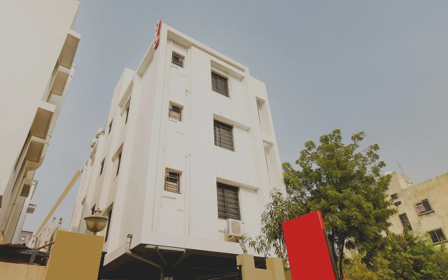 Collection O White House Regency