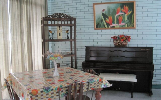Villa Mia Hotel and Apartelle