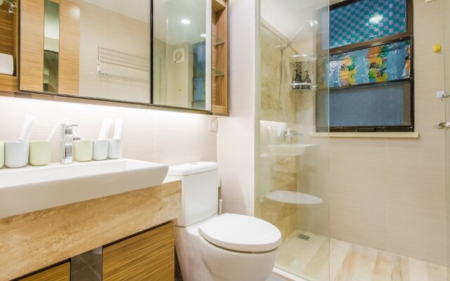 Locals Boutique Apartment Huafa Plaza 18