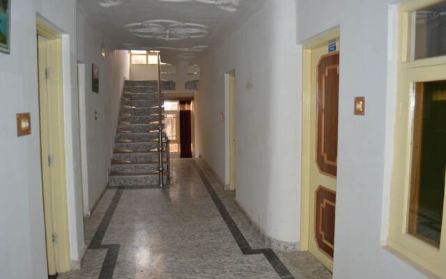 Grand Noora Palace